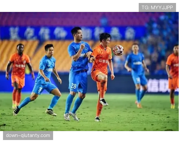 中国足协公布处罚决定,南通支云官员因辱骂裁判被禁止进入替补席5场 中国足协公布处罚决定,南通支云官员因辱骂裁判被禁止进入替补席5场