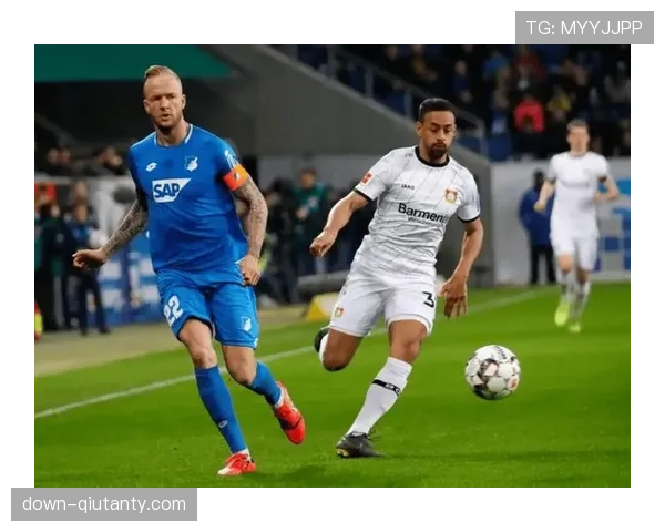 全场结束:云达不莱梅3-2逆转霍芬海姆,双方控球率基本持平 全场结束:云达不莱梅3-2逆转霍芬海姆,双方控球率基本持平