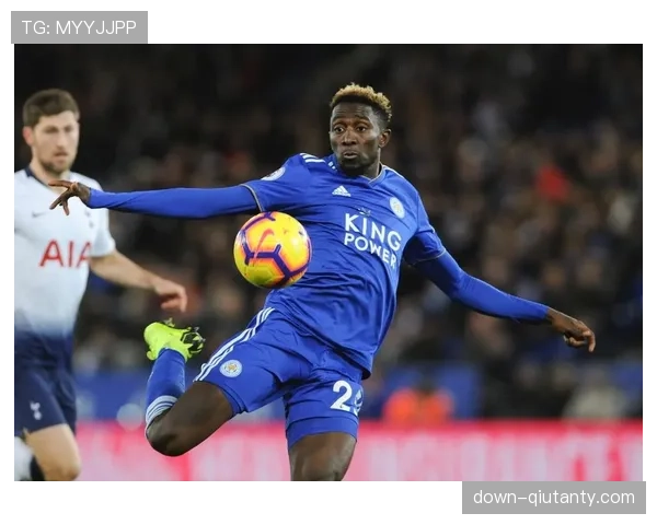 巴塞罗那后卫引援备选目标：罗马恩迪卡、博洛尼亚卢库米进入视野